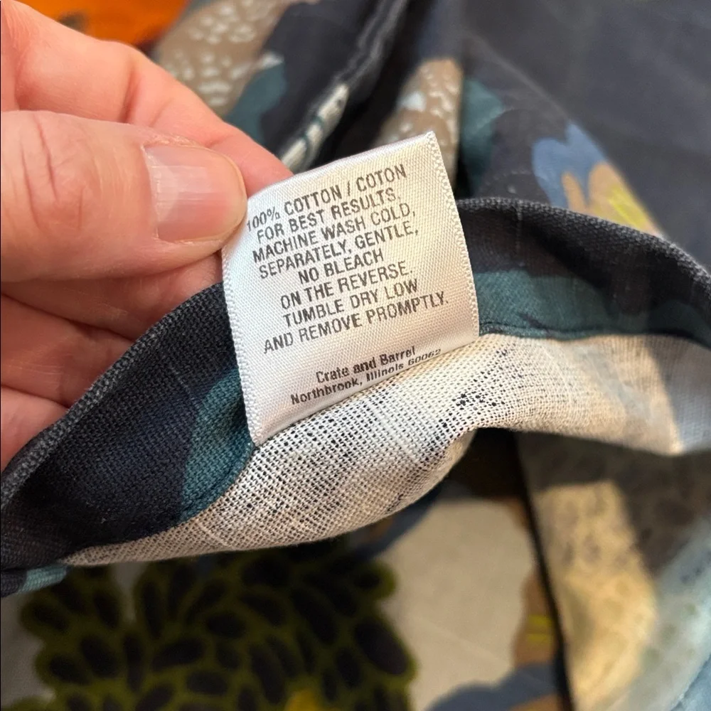 CRATE & BARREL *King* Sham Augustine Navy Floral Printed